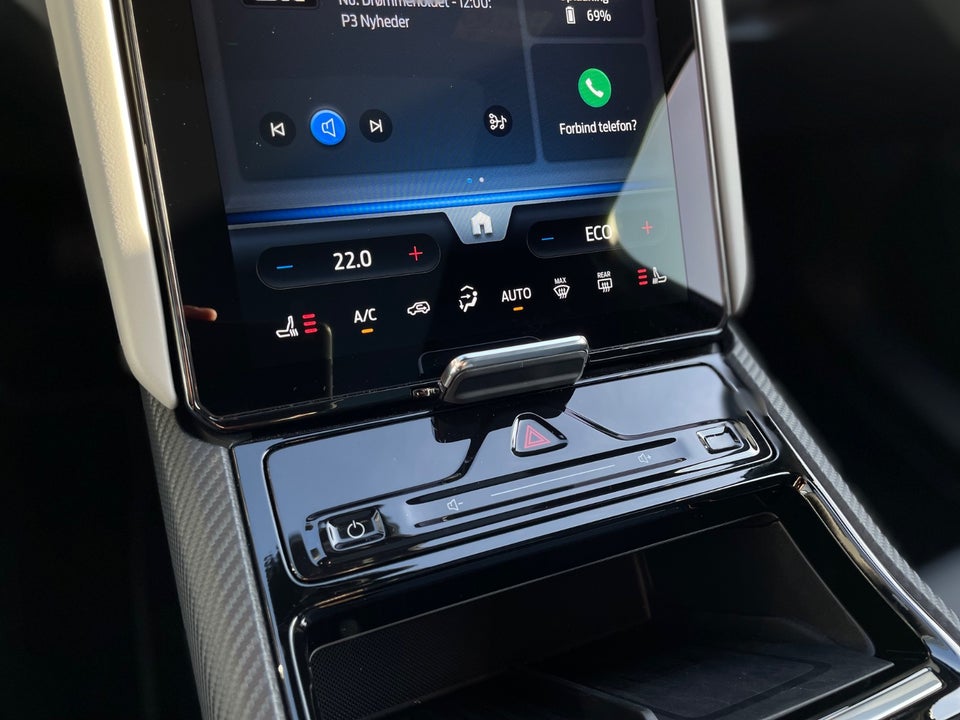 Ford Explorer 82 Premium Extended Range 5d