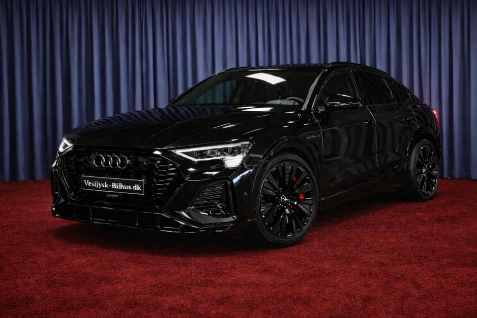 Audi Q8 e-tron 55 S-line Sportback quattro 5d