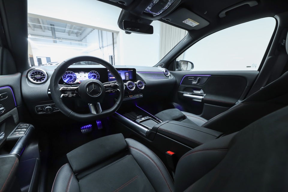 Mercedes EQA350 AMG Premium 4Matic 5d