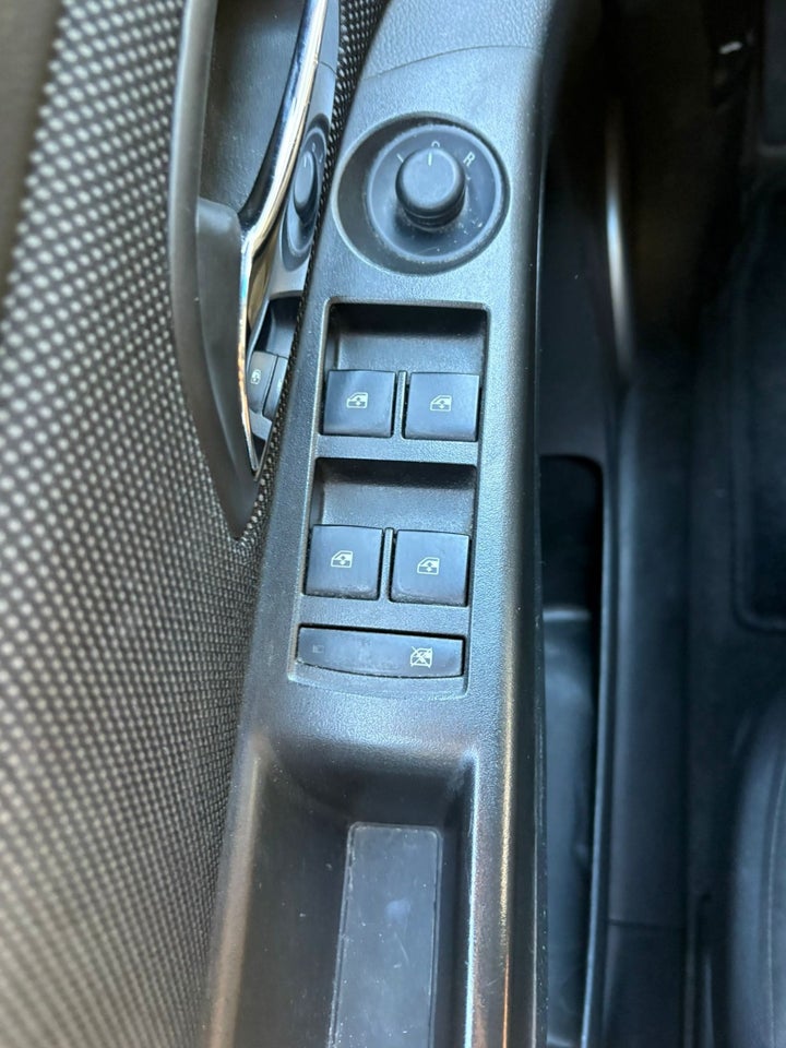 Chevrolet Cruze 1,8 LT 5d