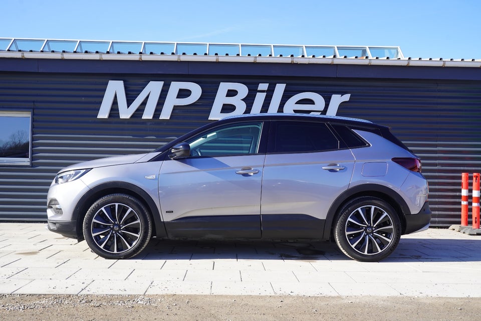 Opel Grandland X 1,6 Hybrid Ultimate aut. 5d
