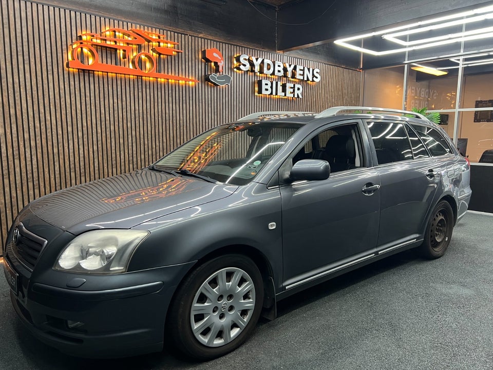 Toyota Avensis 2,4 Executive stc. aut. 5d