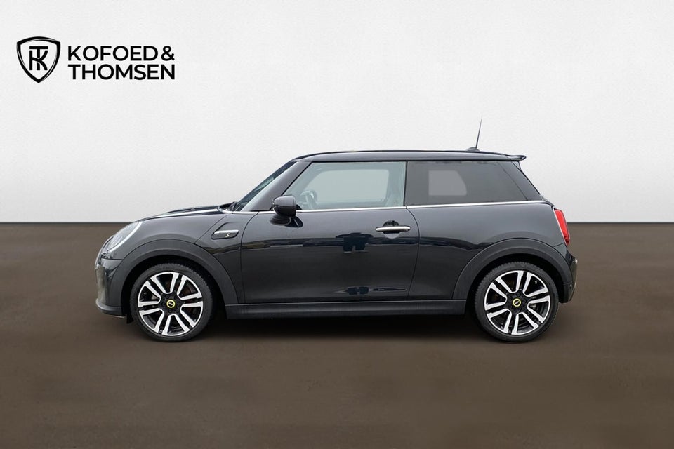 MINI Cooper SE Essential 3d