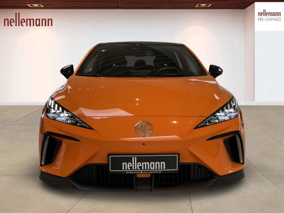 MG 4 77 Trophy Extended Range 5d