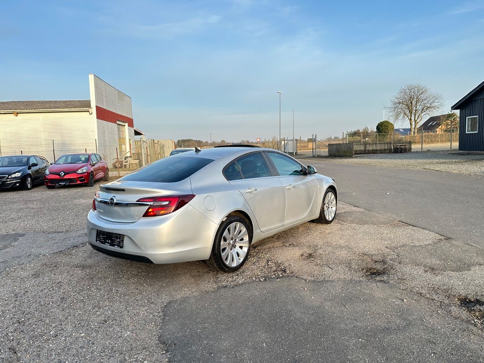 Opel Insignia 1,6 CDTi 136 Edition 5d
