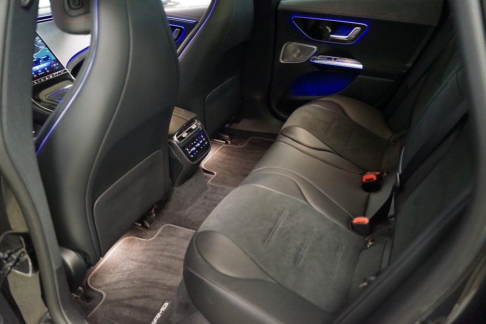 Mercedes EQE350 AMG Line 4d