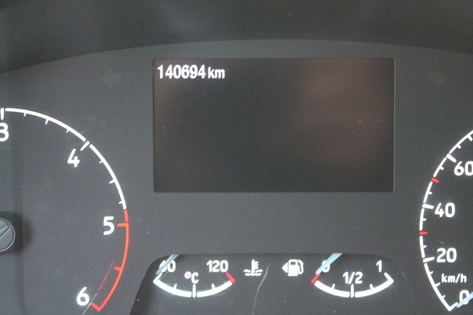 Ford Transit Custom 300L 2,0 TDCi 130 Trend