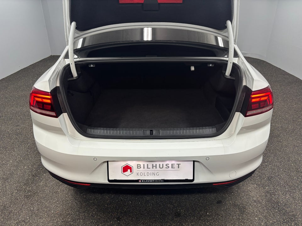 VW Passat 1,4 GTE DSG 4d