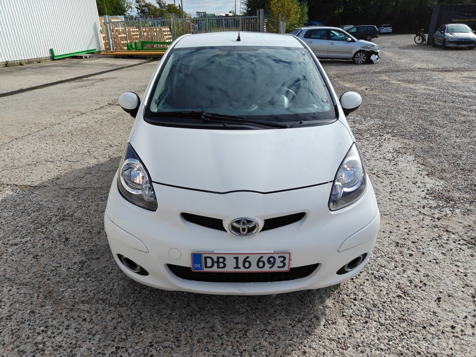 Toyota Aygo 1,0 Plus 5d