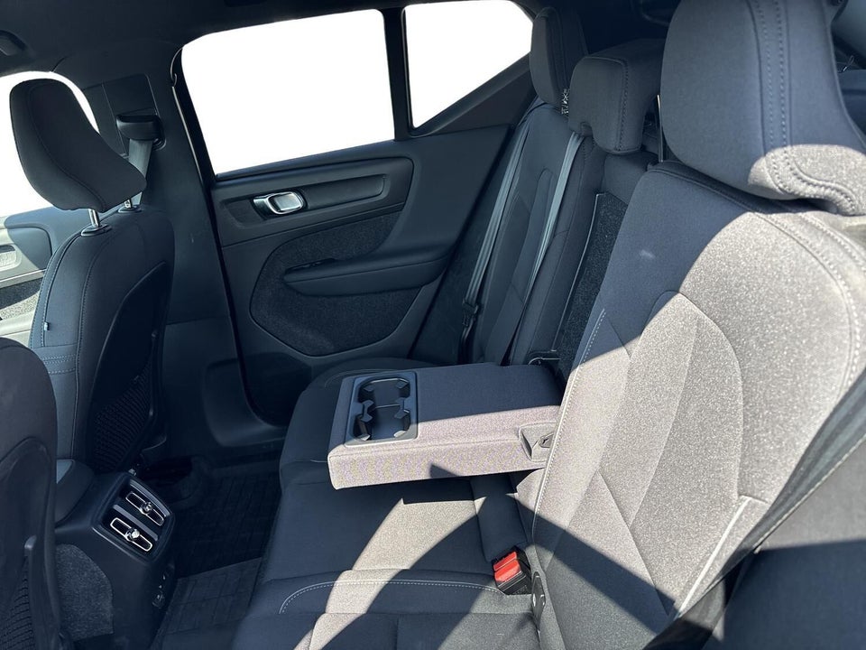 Volvo EX40 Extended Range Core 5d