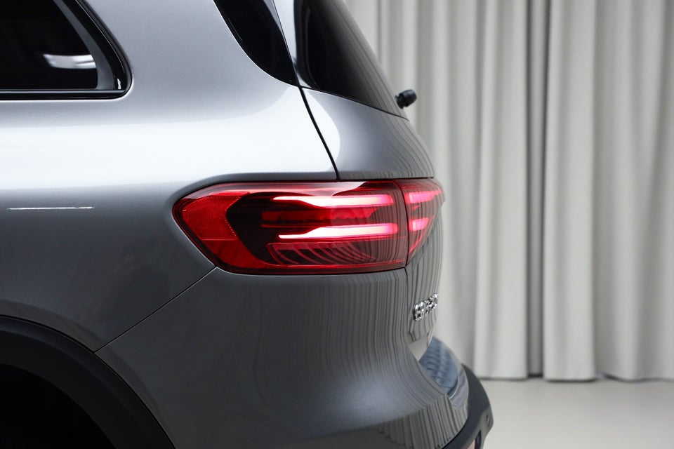 Mercedes EQB250+ AMG Premium 5d