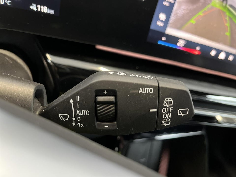 BMW iX1 eDrive20 M-Sport 5d