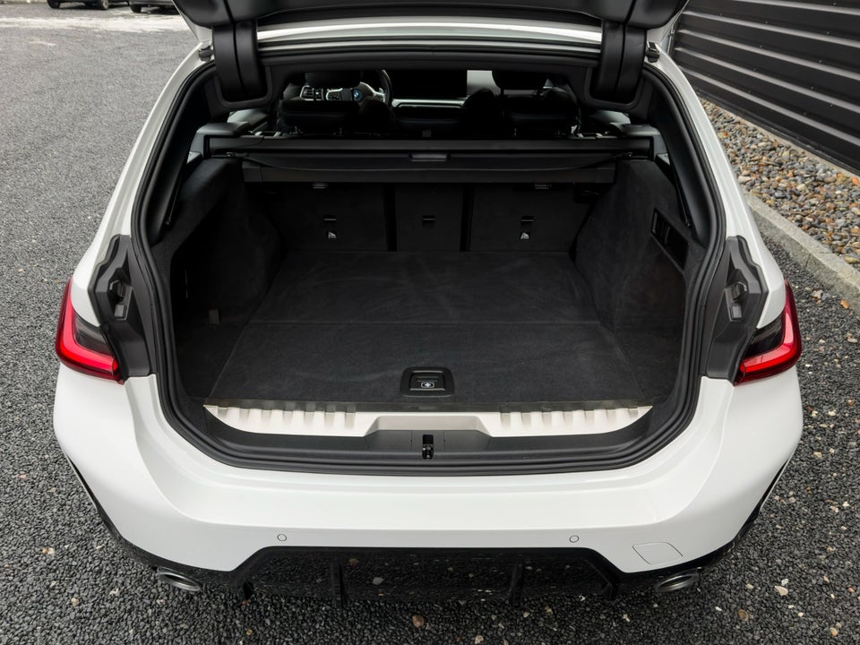 BMW 330e 2,0 Touring M-Sport aut. 5d