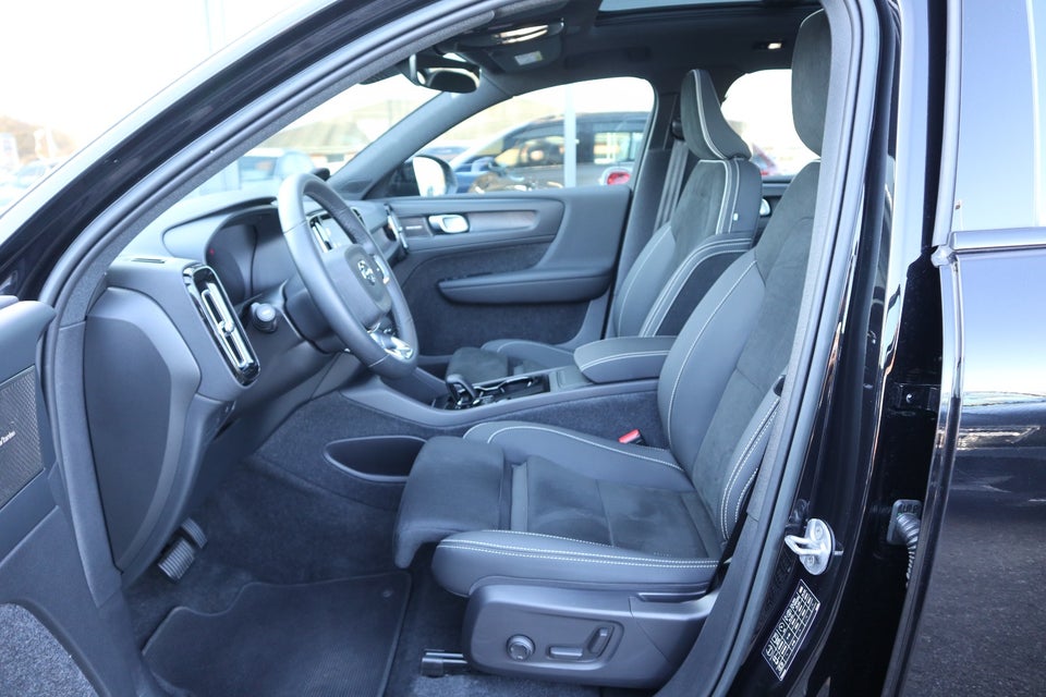 Volvo XC40 P8 ReCharge Twin Ultimate 5d