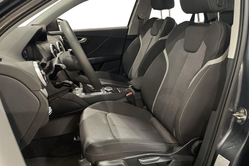 Audi Q2 35 TFSi S-line S-tr. 5d