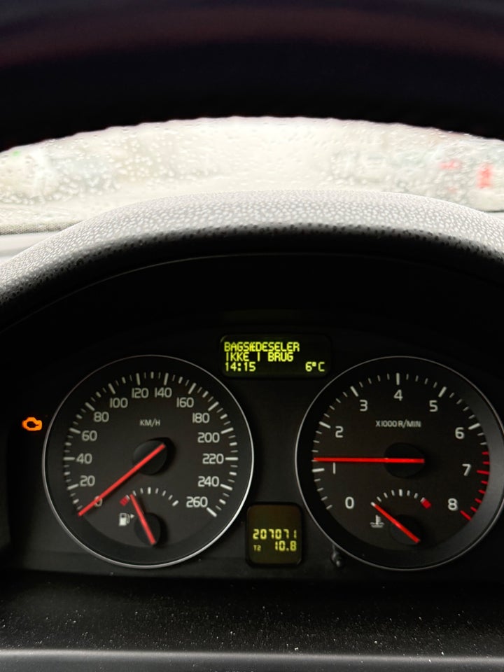 Volvo S40 1,8 Momentum 4d