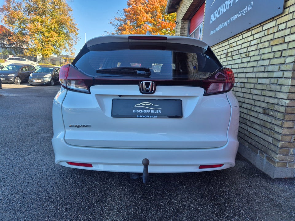 Honda Civic 1,6 i-DTEC Elegance Tourer 5d