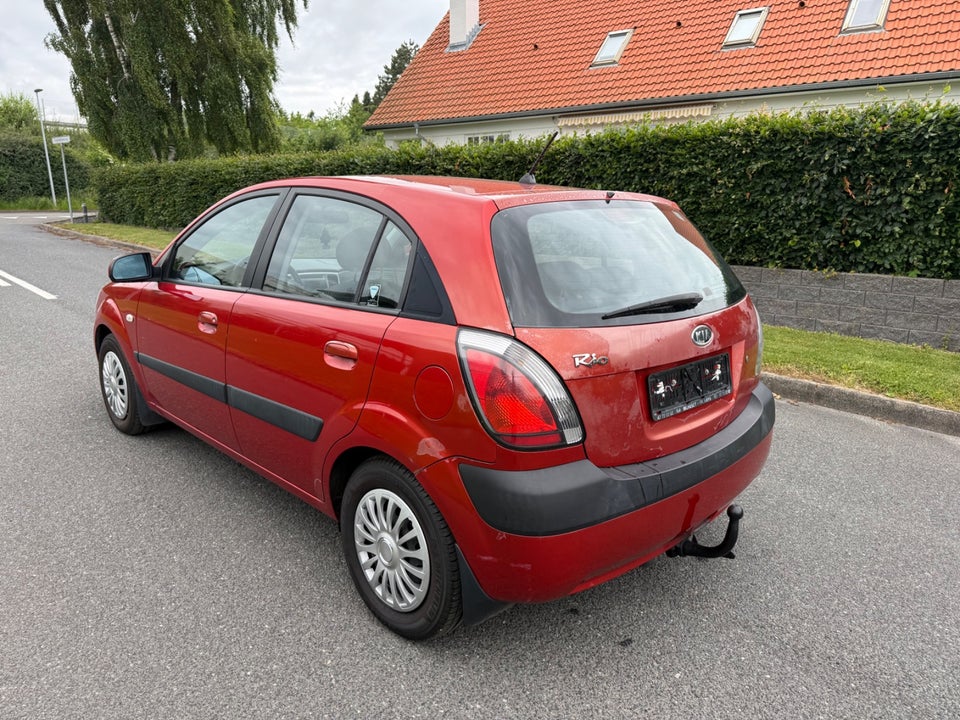 Kia Rio 1,4 Active 5d