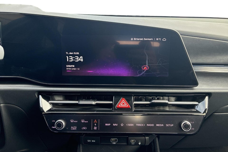 Kia Niro 64 EV Premium 5d