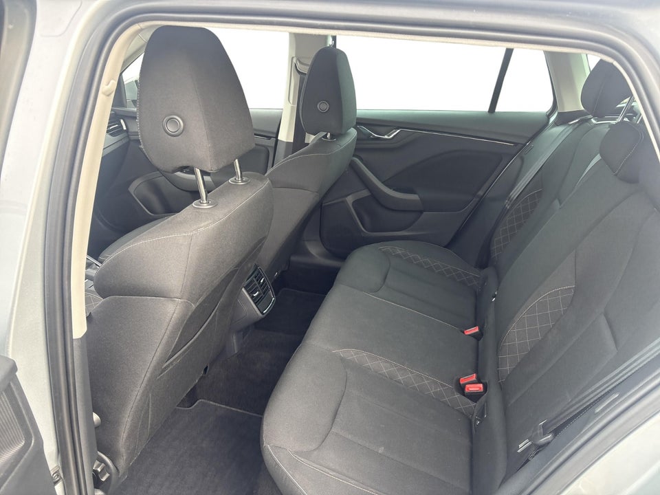 Skoda Kamiq 1,0 TSi 110 Tour de France DSG 5d