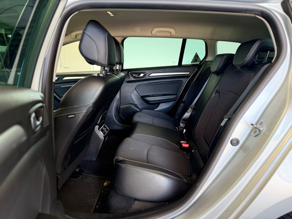 Renault Megane IV 1,6 E-Tech Intens Sport Tourer 5d