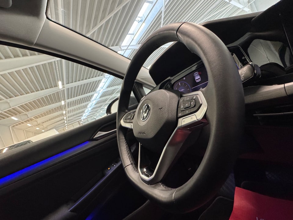 VW Golf VIII 1,4 eHybrid DSG 5d