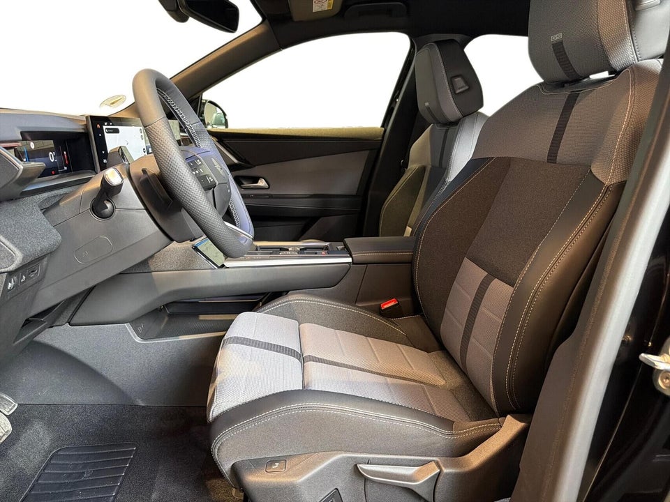 Opel Grandland-e 73 GS 5d