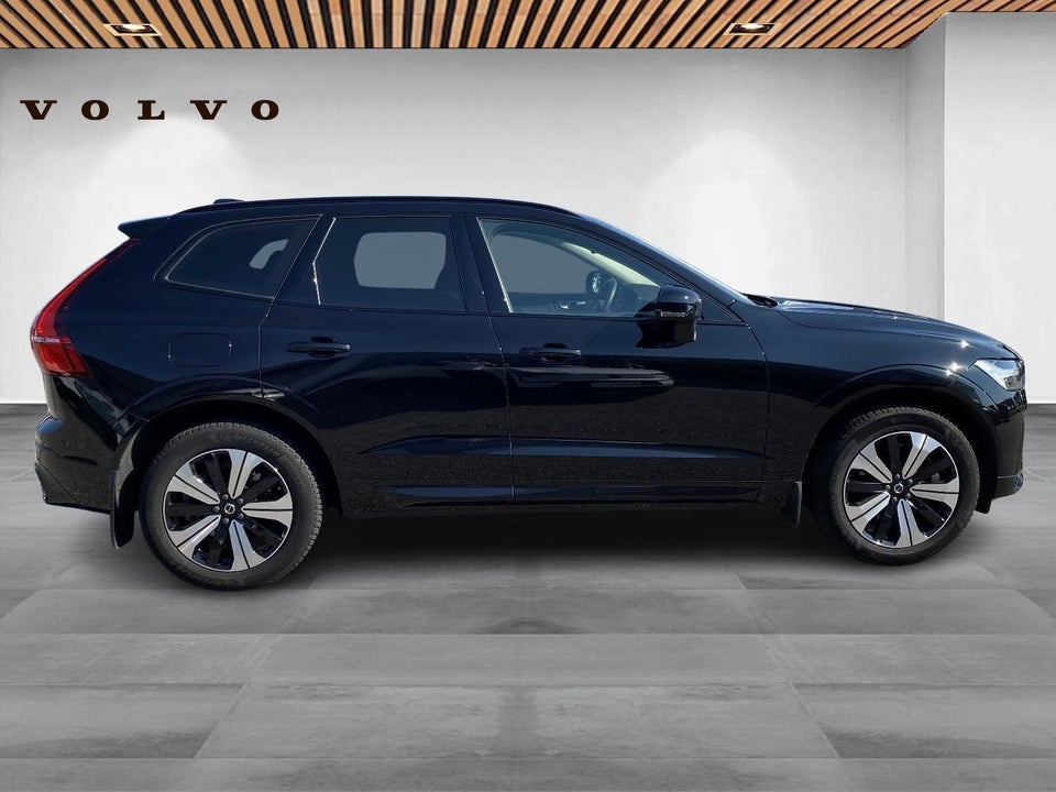 Volvo XC60 2,0 T6 ReCharge Plus Dark aut. AWD 5d