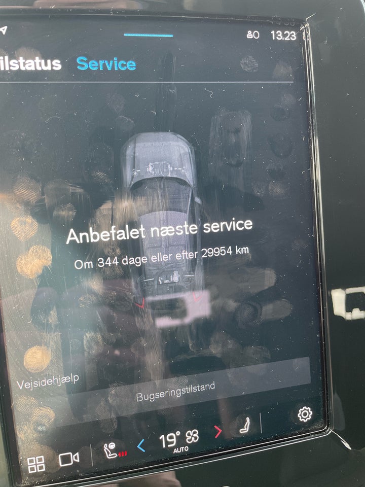 Volvo XC40 ReCharge Extended Range Plus 5d