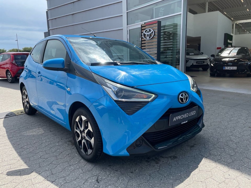 Toyota Aygo 1,0 VVT-i x-plore 5d