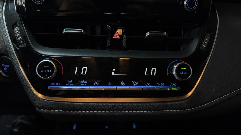 Toyota Corolla 1,8 Hybrid H3 Smart Touring Sports MDS 5d