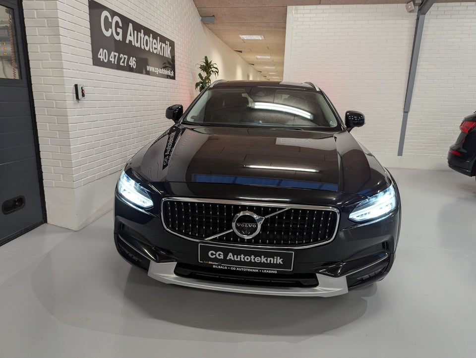 Volvo V90 CC 2,0 D5 235 aut. AWD 5d