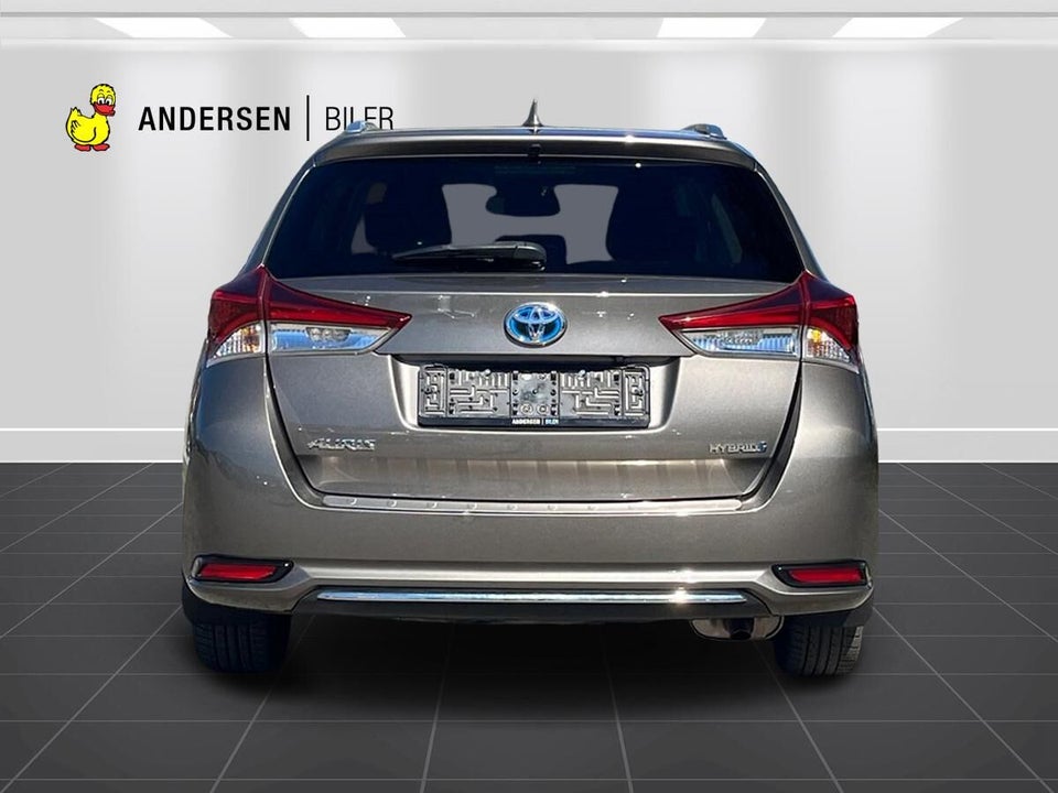 Toyota Auris 1,8 Hybrid H2 Selected Touring Sports CVT 5d