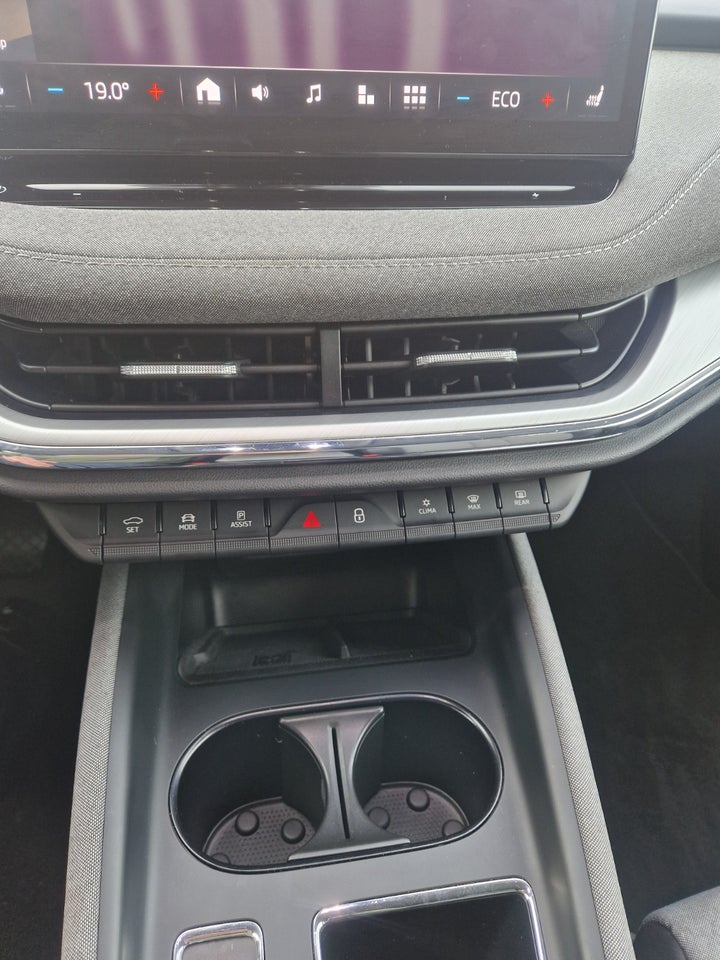 Skoda Enyaq 60 iV Loft 5d