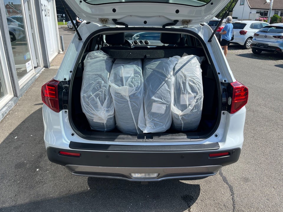 Suzuki Vitara 1,4 Boosterjet Adventure aut. 5d