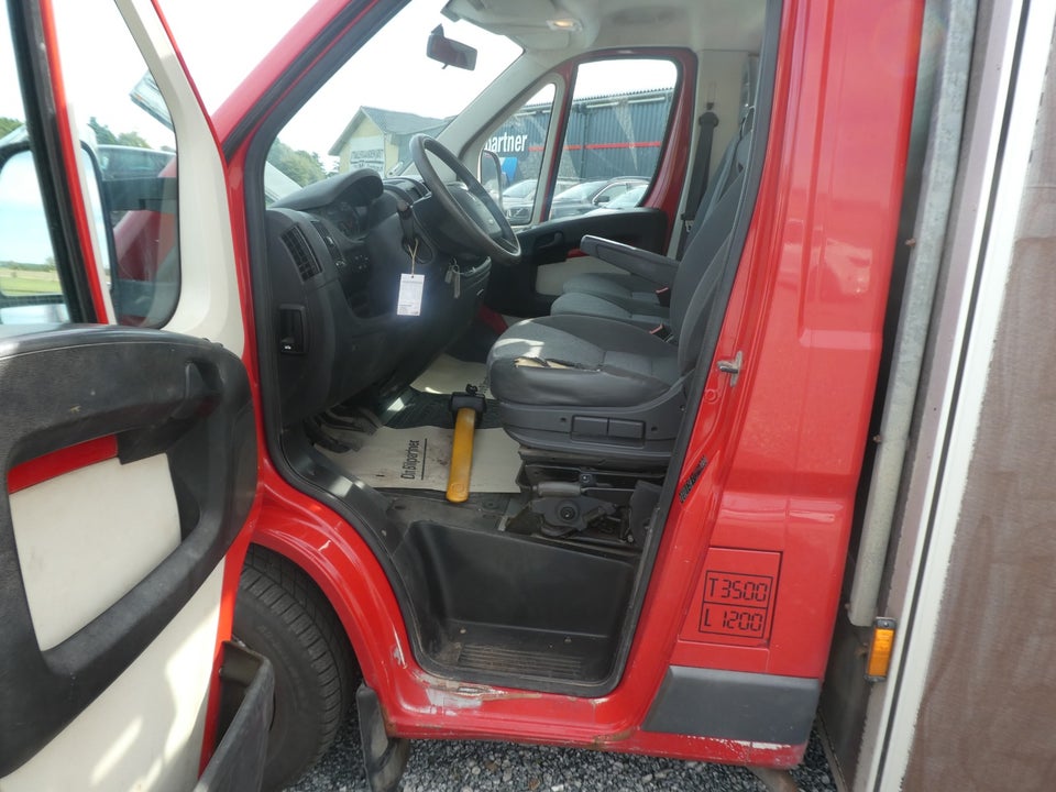 Peugeot Boxer 333 2,2 HDi 120 Ladvogn L3 2d