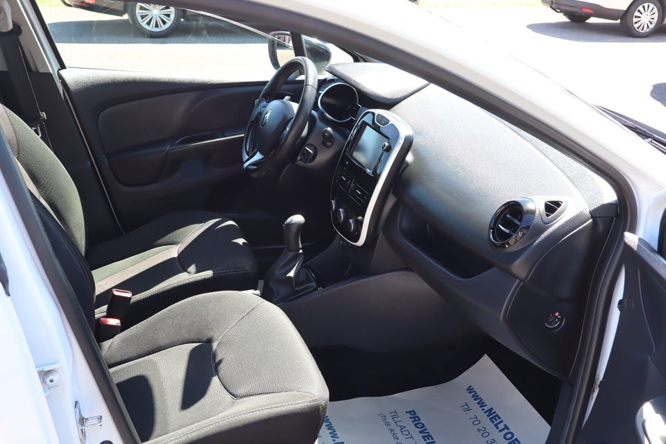 Renault Clio IV 1,5 dCi 75 Expression Sport Tourer 5d