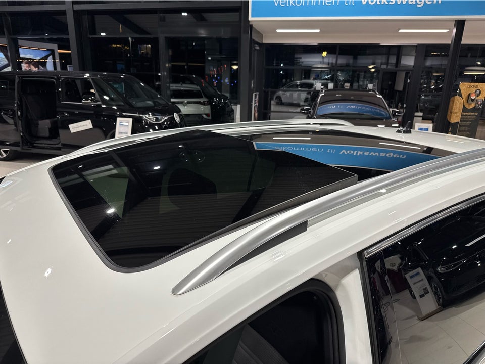 VW Touran 1,5 TSi 150 R-line DSG 7prs 5d