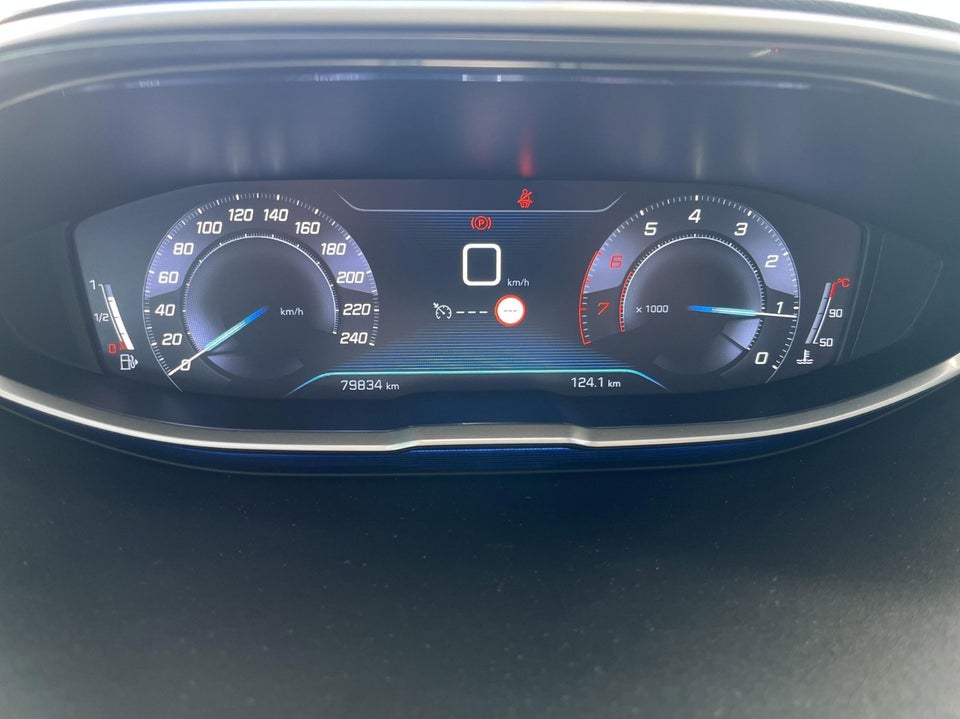 Peugeot 3008 1,2 e-THP 130 Active 5d