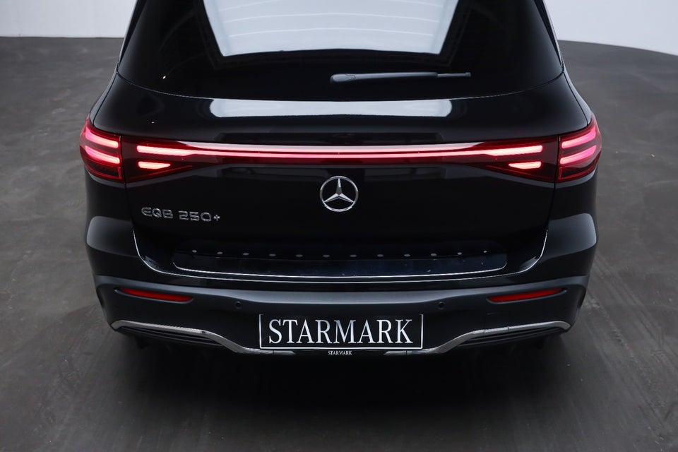 Mercedes EQB250+ AMG Premium 5d