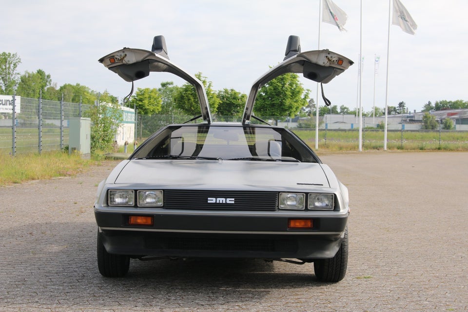 DeLorean DMC 2,8 V6 Coupé aut. 3d