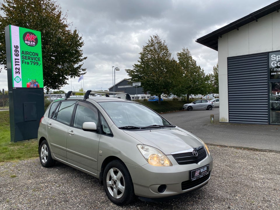 Toyota Corolla Verso 1,6 Terra 5d