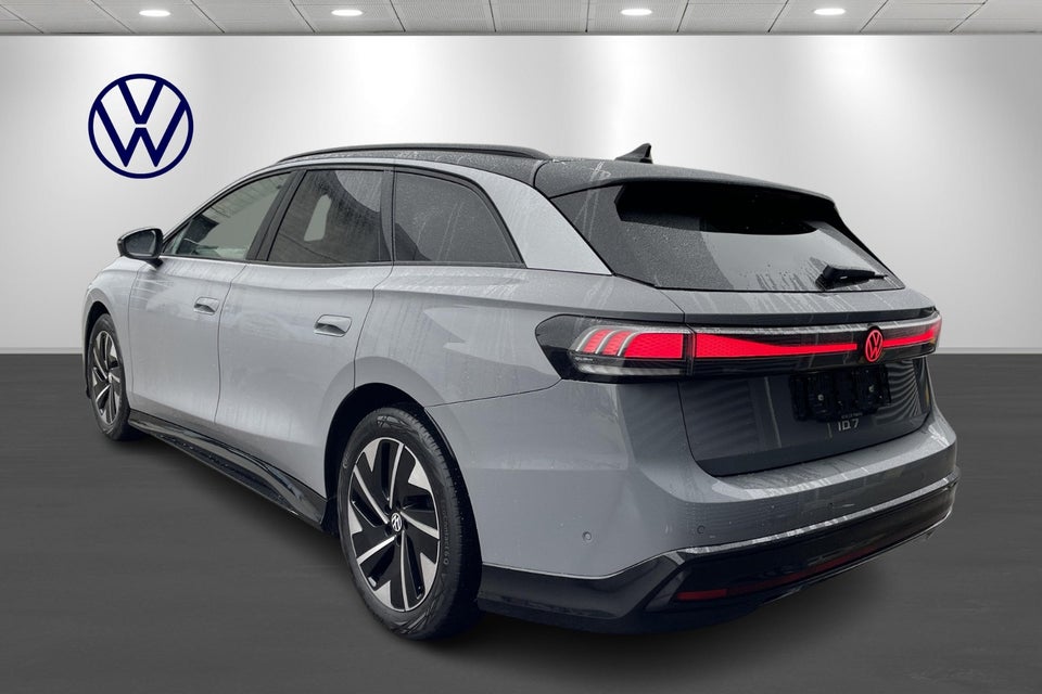 VW ID.7 86 Style S Tourer 5d