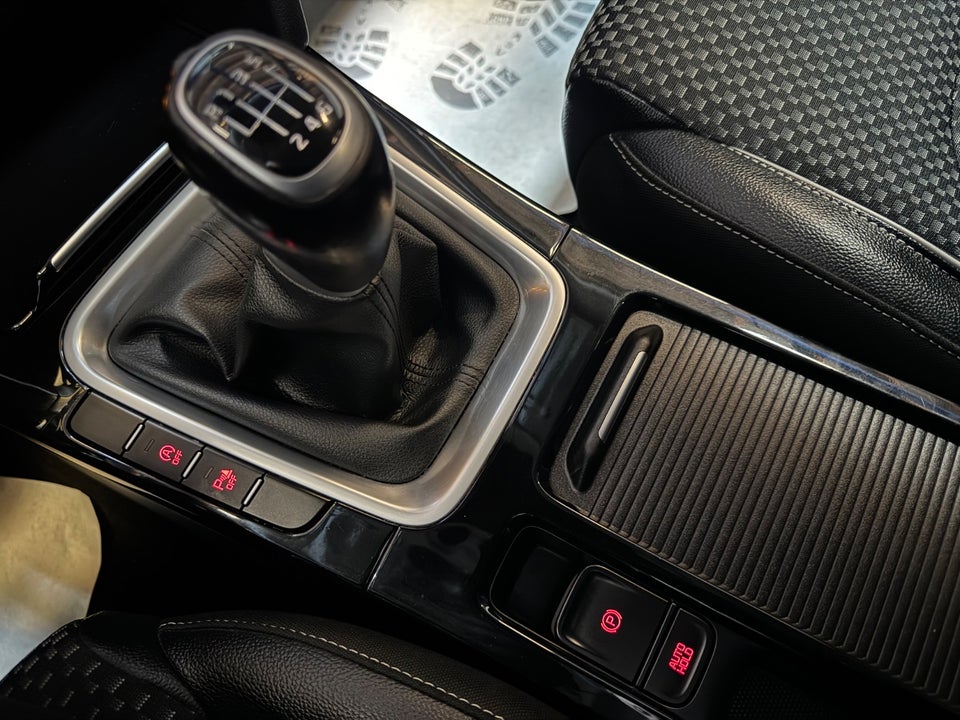 Kia Ceed 1,4 T-GDi Collection 5d