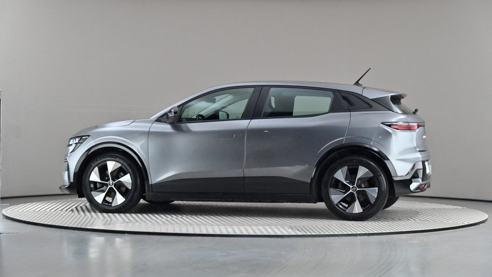 Renault Megane E-Tech 60 Equilibre 5d