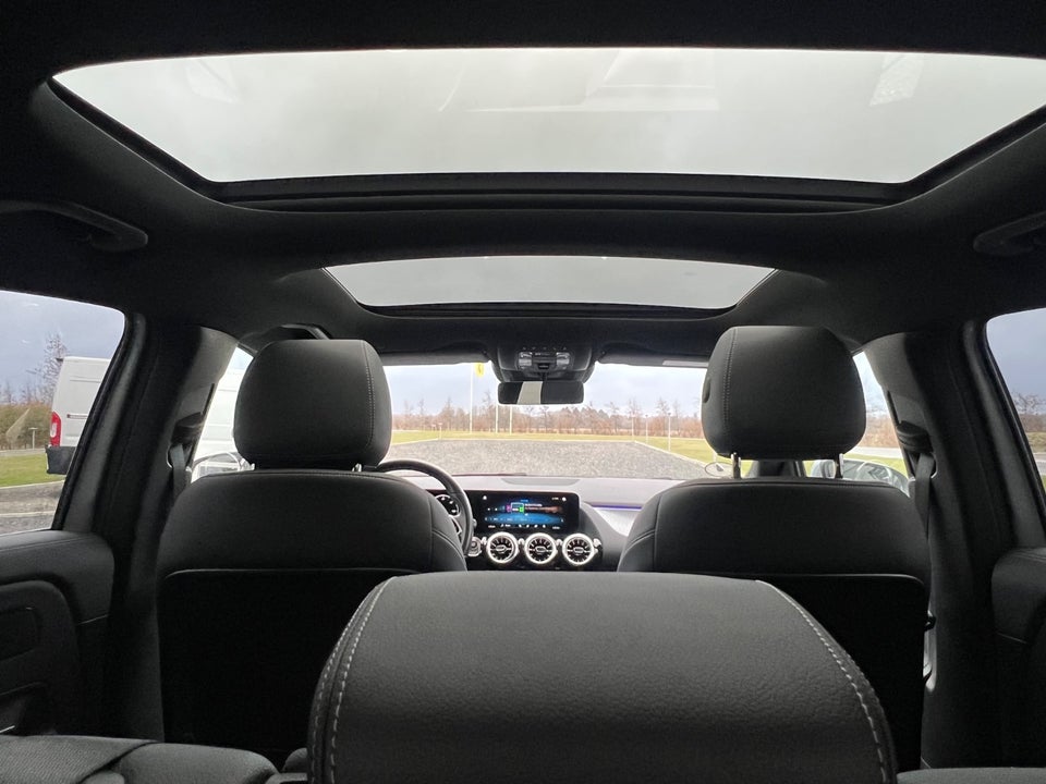Mercedes EQA250+ Progressive 5d