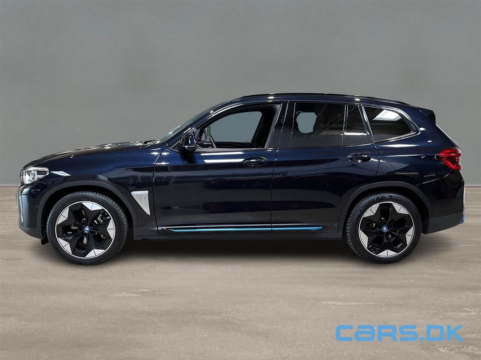 BMW iX3 Charged Impressive 5d