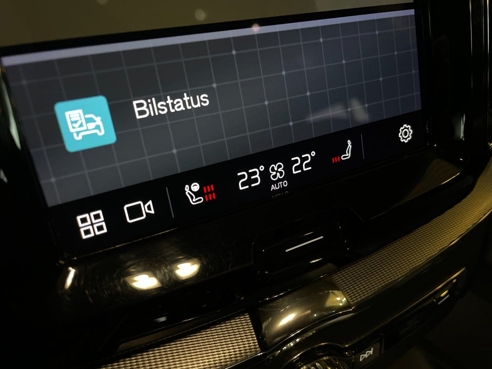 Volvo XC60 2,0 T6 ReCharge R-Design aut. AWD 5d