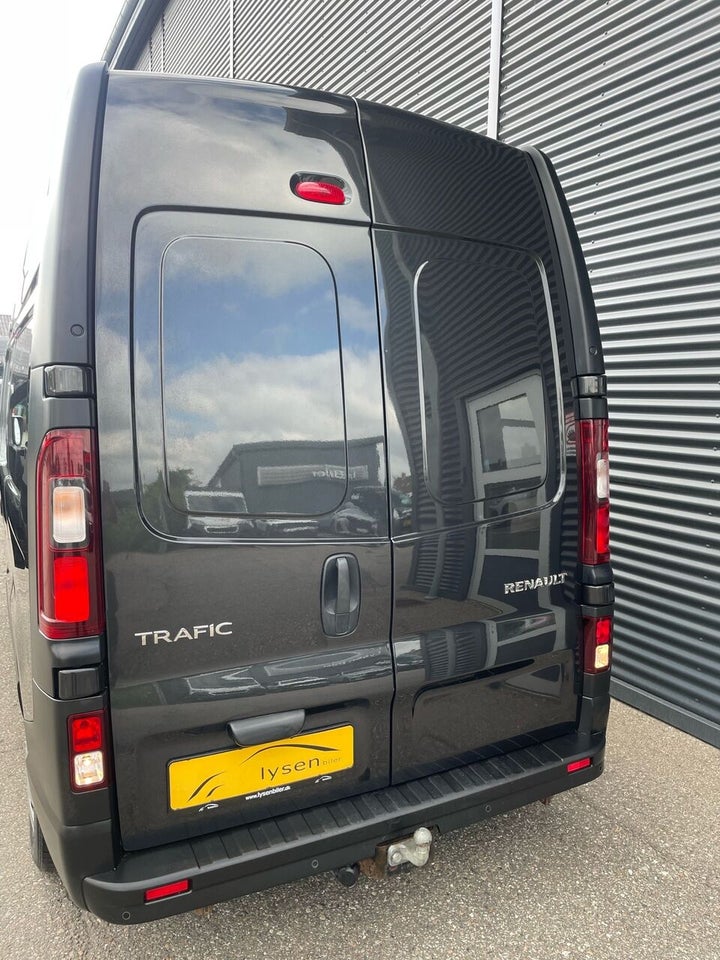 Renault Trafic T29 2,0 dCi 120 L2H1