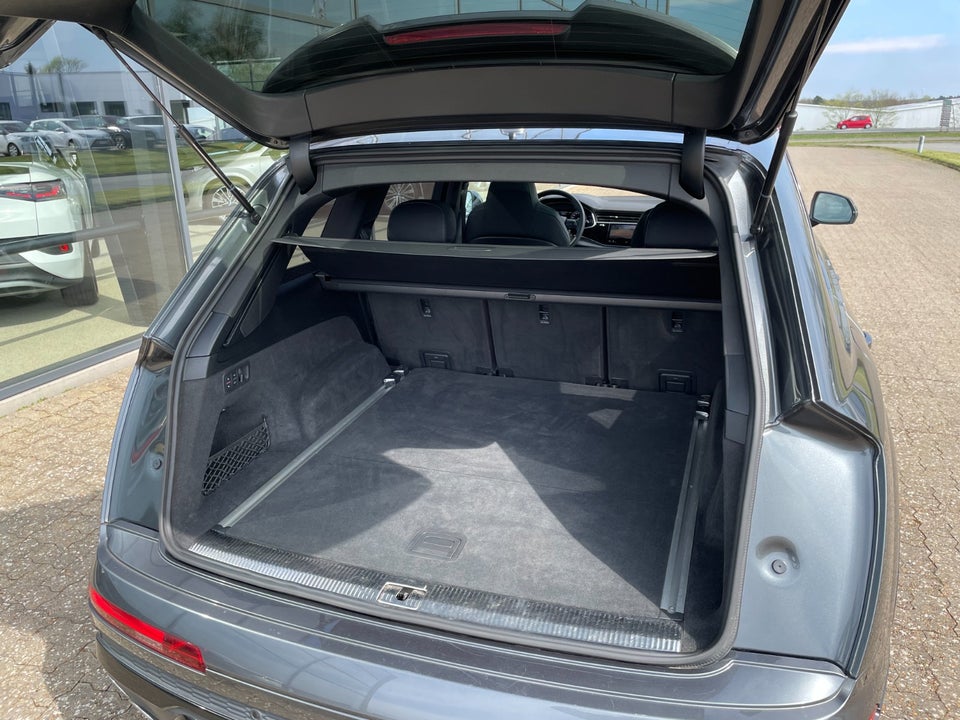 Audi SQ7 4,0 TFSi quattro Tiptr. 5d